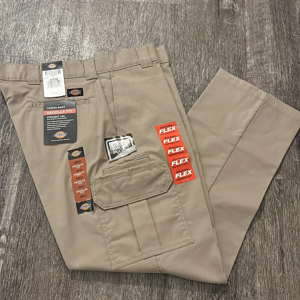 NWT Dickies Cargo Pants